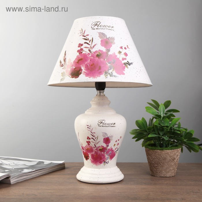 фото Лампа настольная цветочный букет 1xe14 40вт белый 24х24х39,5 см. risalux