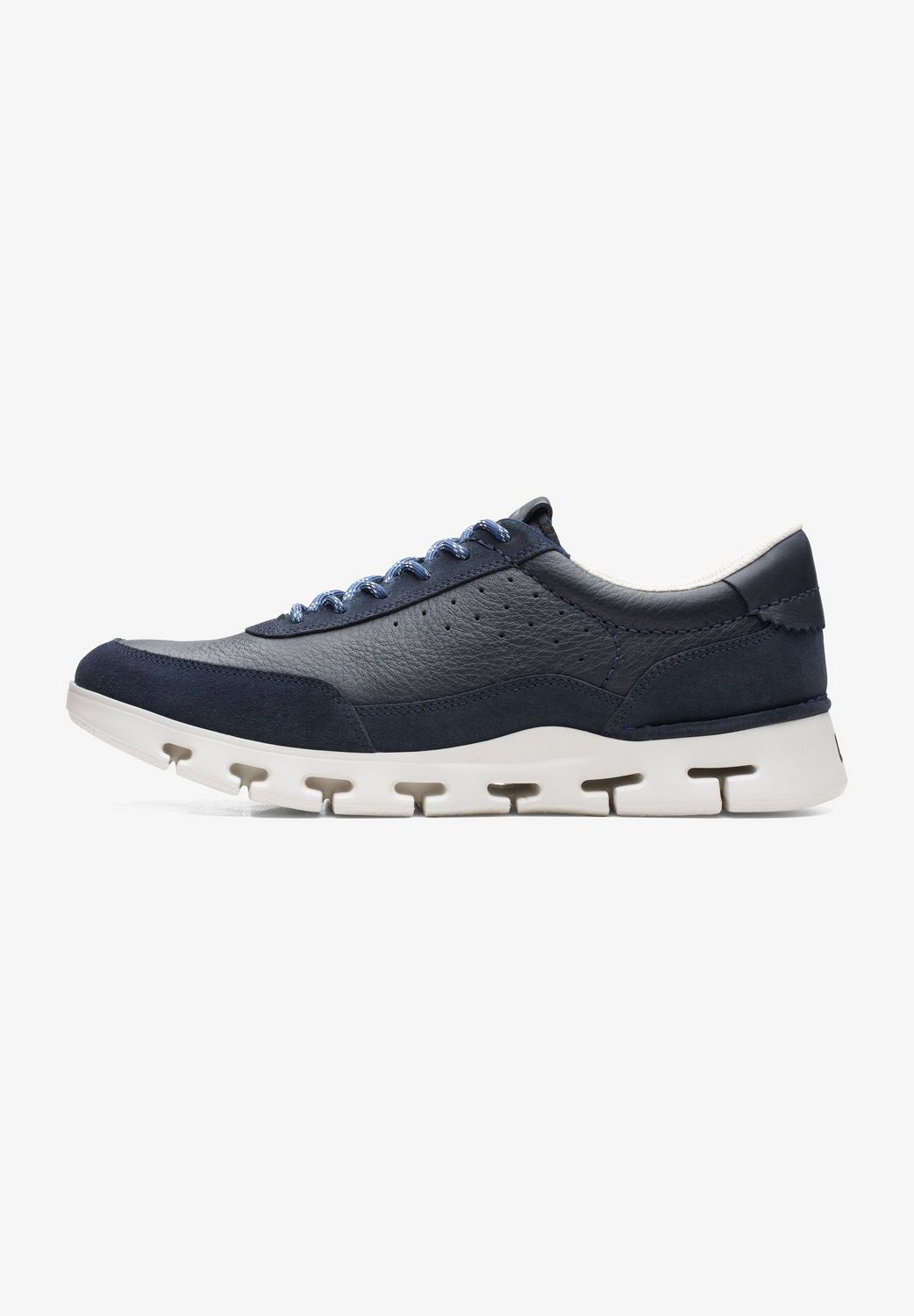 

Кроссовки мужские Clarks CL112O05W синие 43 EU, Синий, CL112O05W