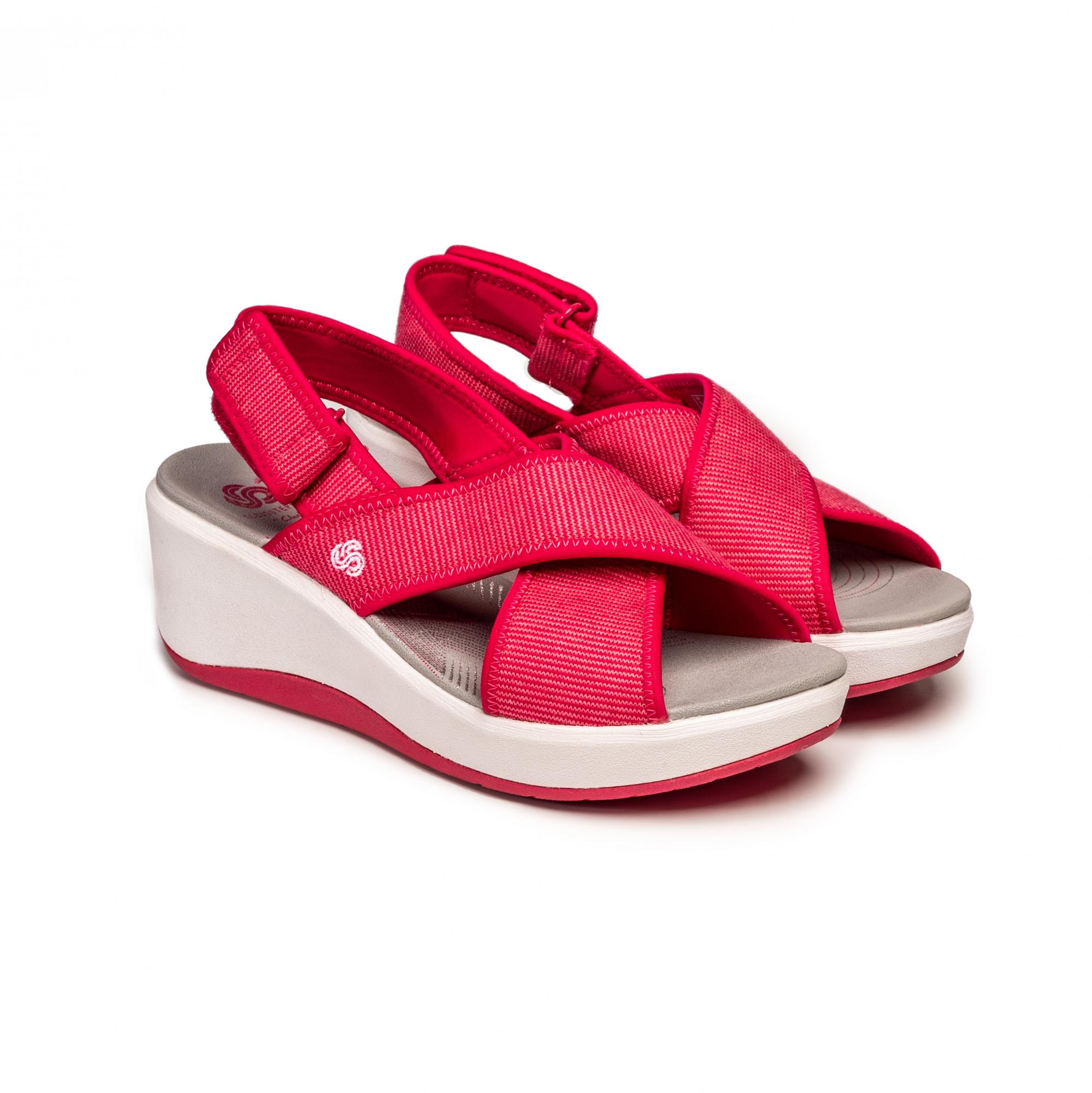 

Босоножки женские Clarks Step Cali Cove розовые 37.5 EU, Step Cali Cove
