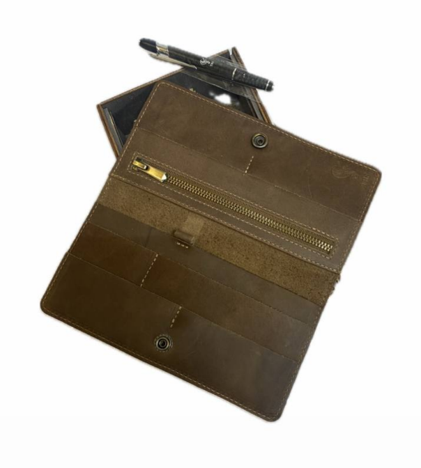 

Кошелек унисекс NoBrand К-54 коричневый, К-54