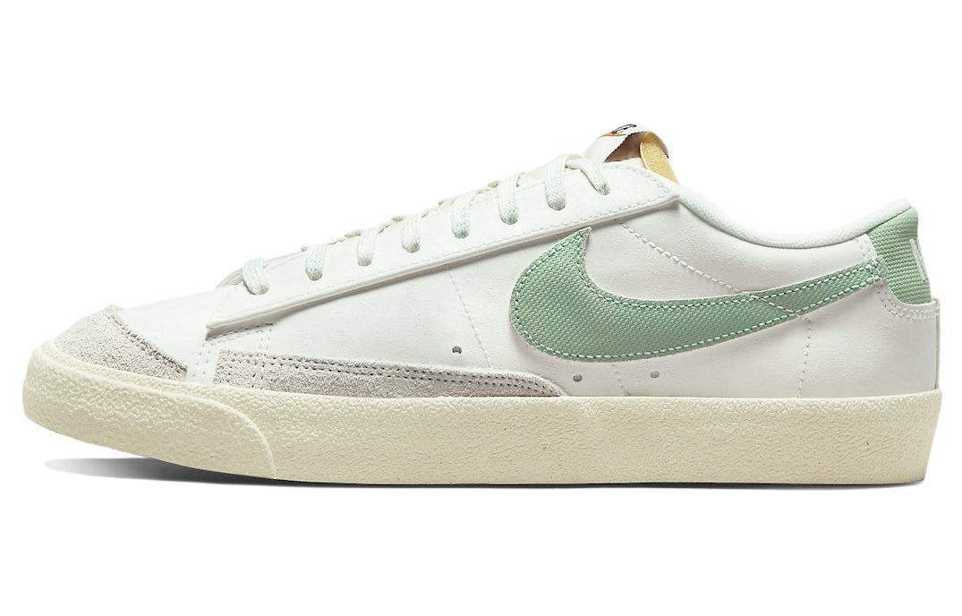 

Кеды унисекс Nike Blazer Low '77 prm certified fresh 77 PRM Certified Fresh белые 39 EU, Белый, Blazer Low '77 prm certified fresh 77 PRM Certified Fresh