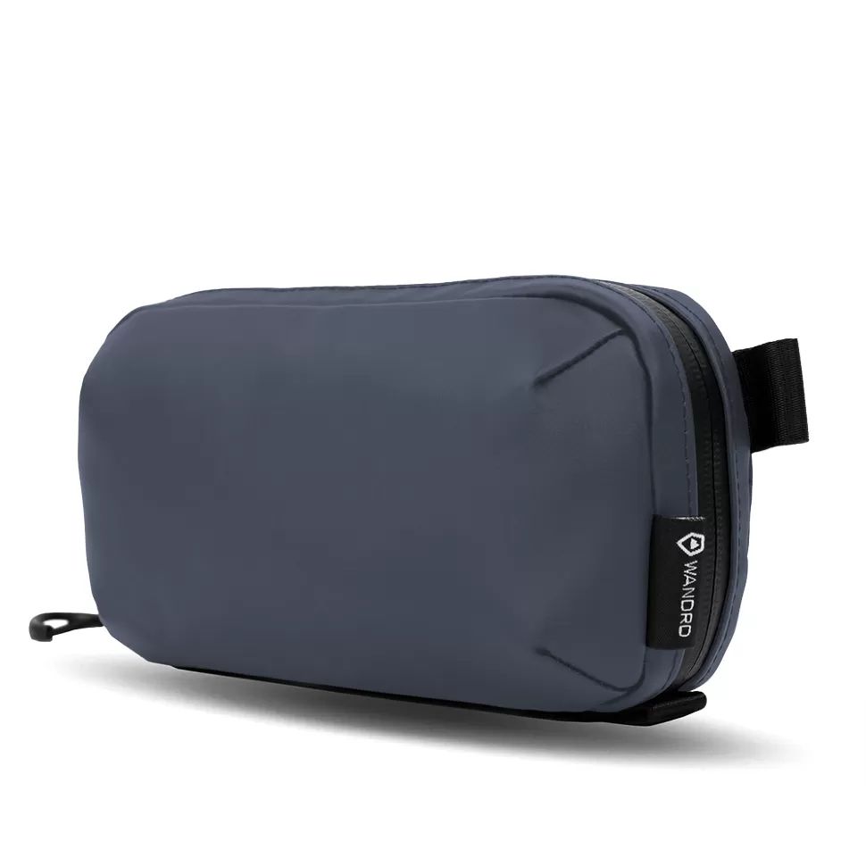 Сумка для фотоаппарата унисекс WANDRD Tech Bag Small синяя 679000₽