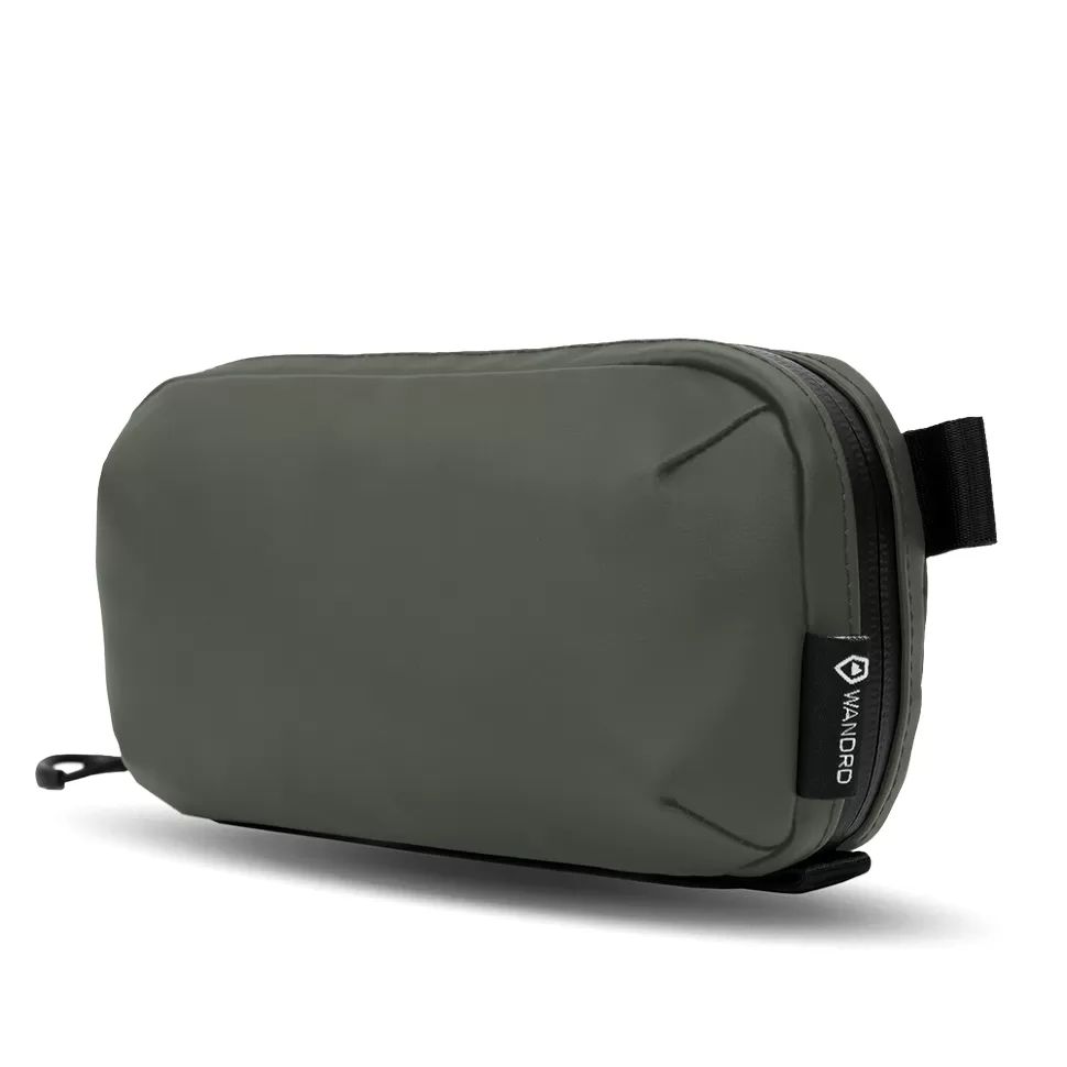 Сумка для фотоаппарата унисекс WANDRD Tech Bag Small зеленая 679000₽