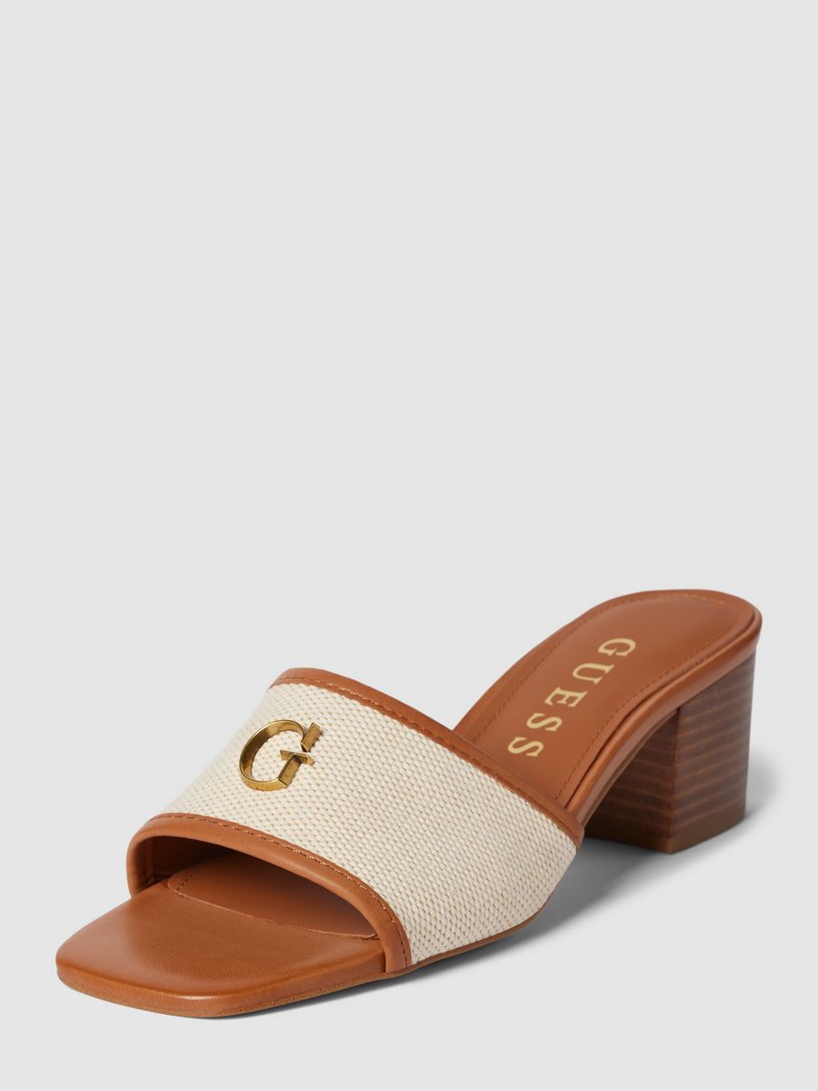 

Мюли женские Guess FLJULLFAB19 бежевые 40 EU, Бежевый, FLJULLFAB19