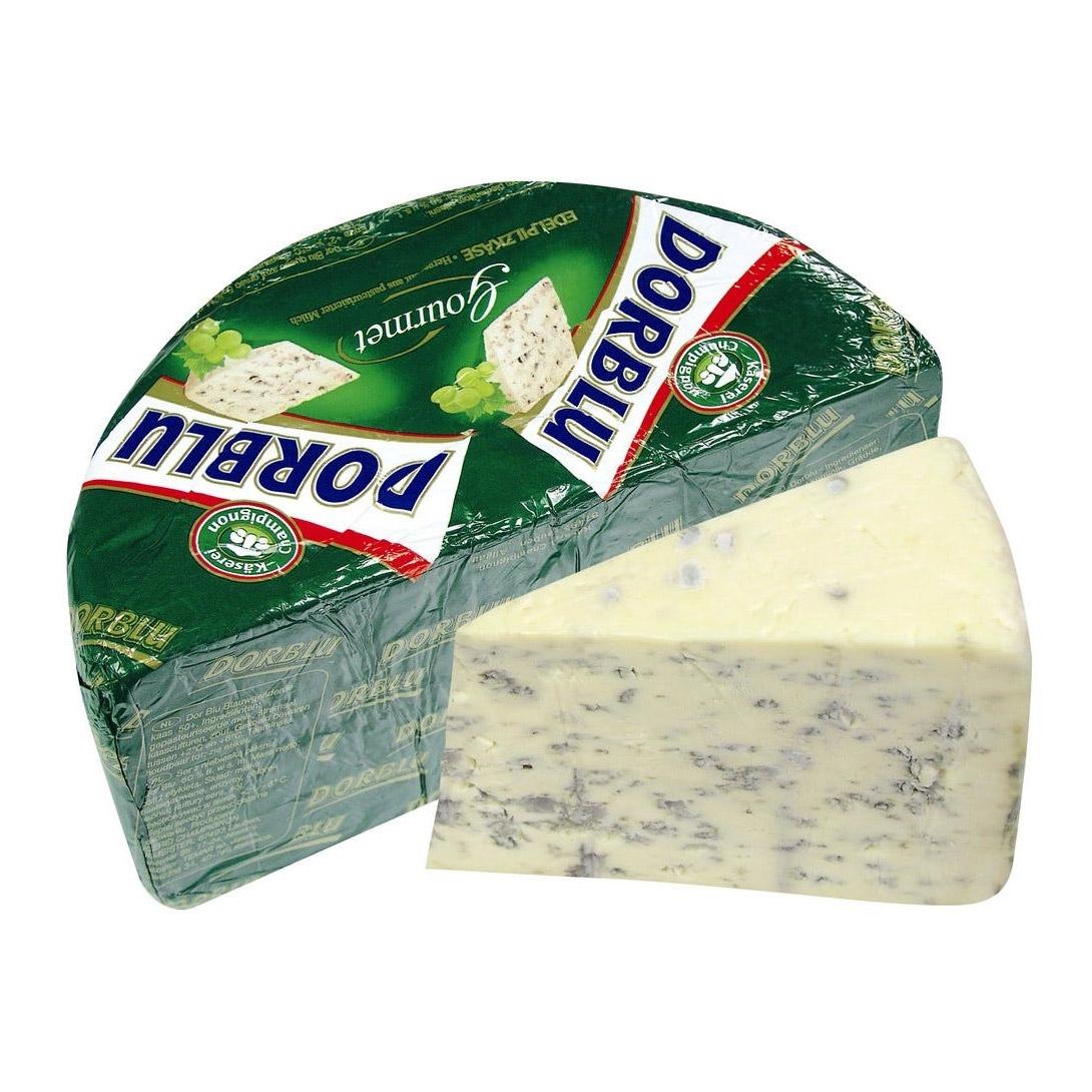 Сыр мягкий Dorblu 50%