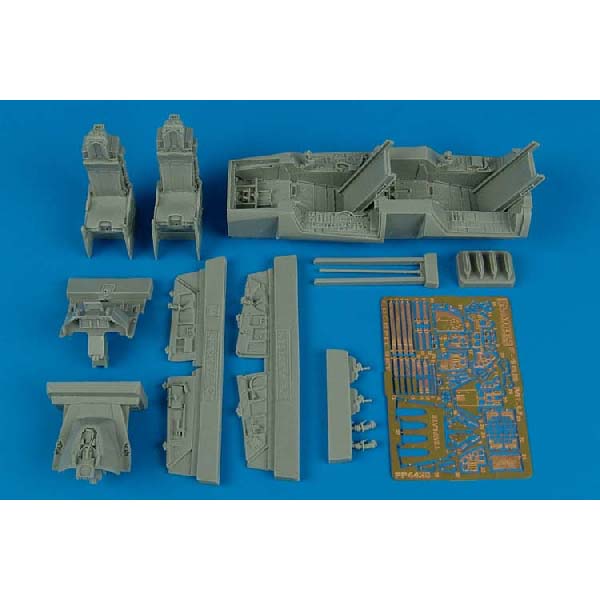 

Набор дополнений Aires 1/48 F-16B MLU Fighting Falcon cockpit set 4428