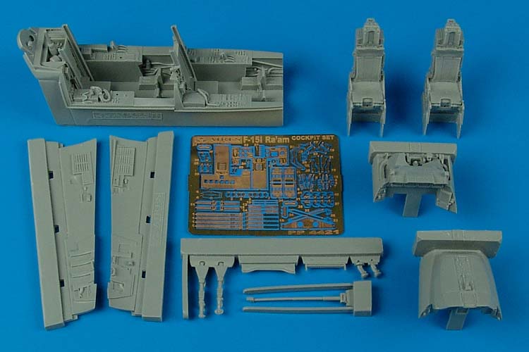 

Набор дополнений Aires 1/48 F-15I Ra'am cockpit set 4421