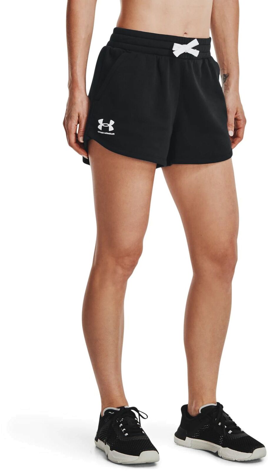 

Cпортивные шорты женские Under Armour 1376257-001 черные XL, Черный, 1376257-001