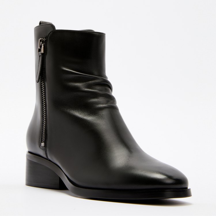 

Полусапоги женские Tendance PZ230306-13 черные 41 EU, Черный, PZ230306-13