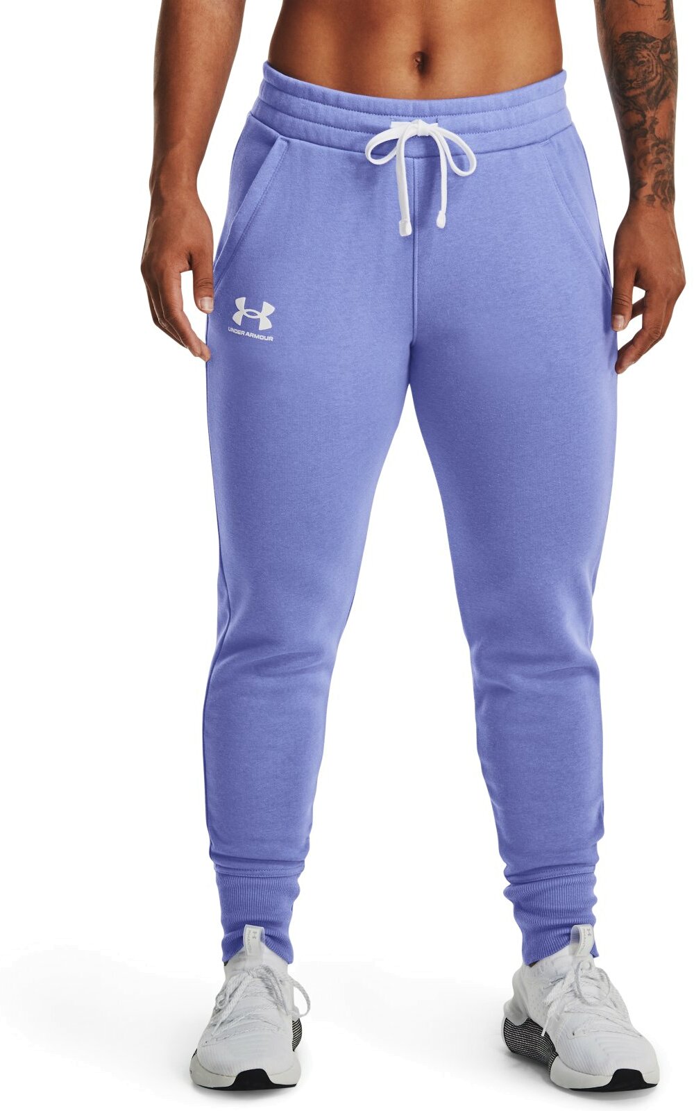 Спортивные брюки женские Under Armour 1356416-495 фиолетовые S\M