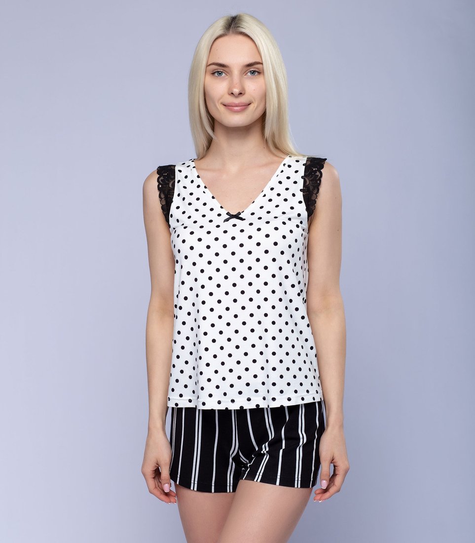 

Пижама женская Serge 5047/2 белая 104, 5047/2