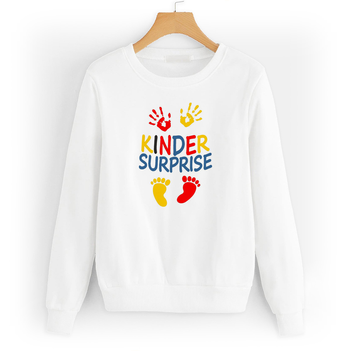 

Свитшот белый CoolPodarok Kinder surprise (киндер сюрприз), W0113556