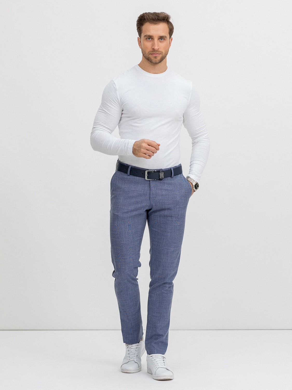 

Классические брюки мужские Marc De Cler B-Chinos 24881Blue-182 голубые; синие 52 RU, B-Chinos 24881Blue-182