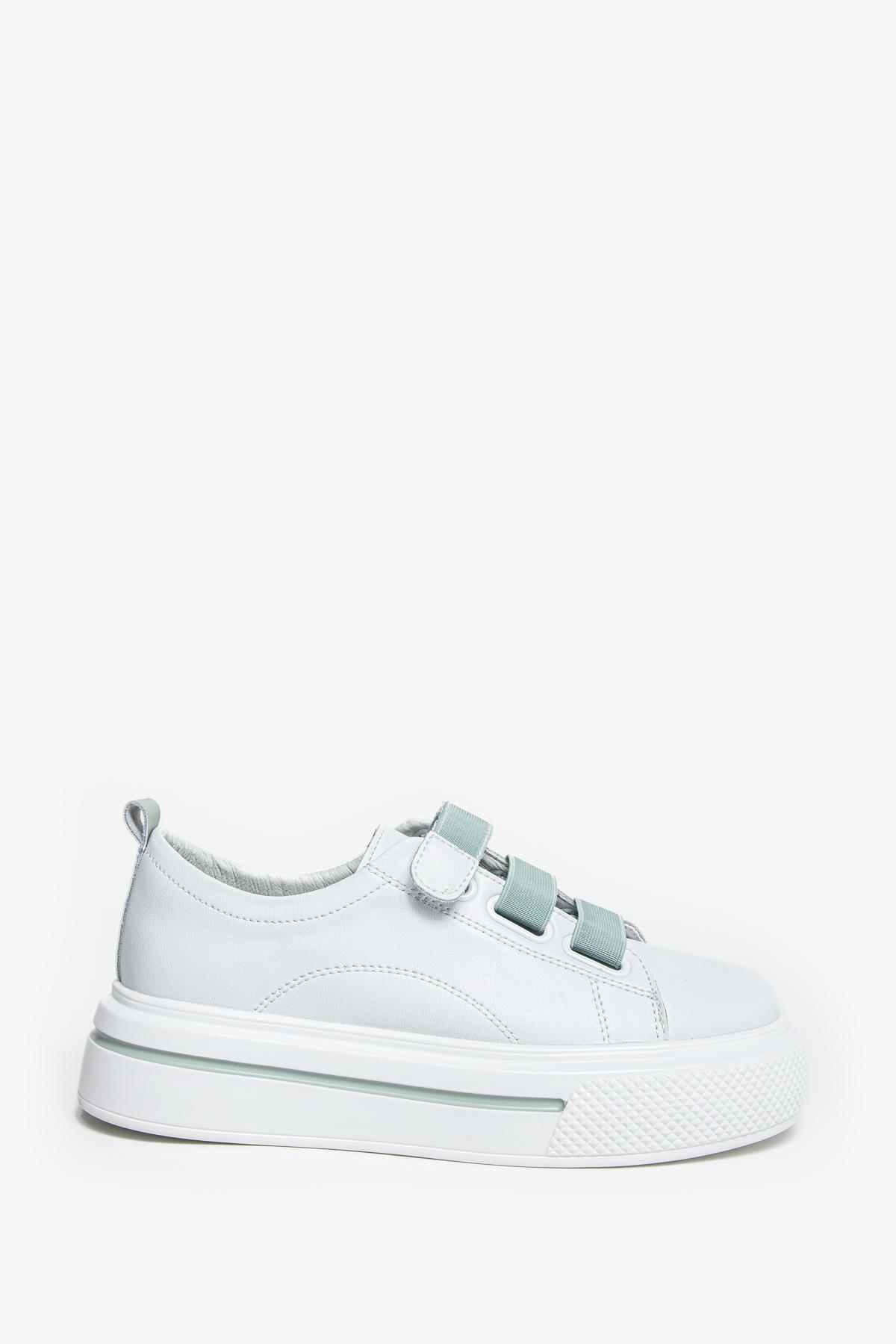 

Кеды женские Tofa 81122-6 белые 37 RU, Белый, 81122-6