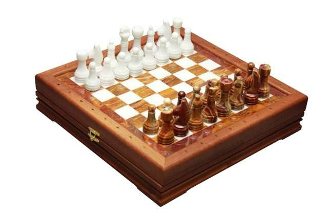 Шахматы каменные малые (высота короля 3,10) 34*34 см 999-RTG-9306