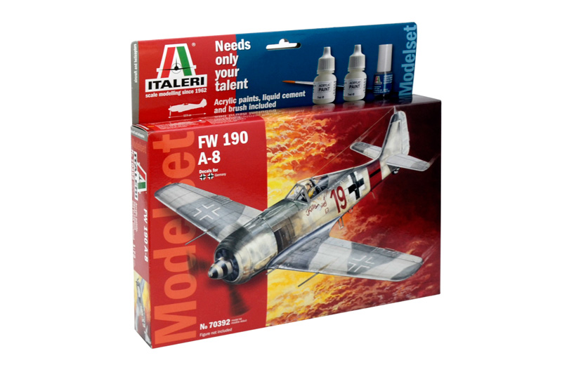

Сборная модель Italeri 1/72 Самолет FW-190 A-8 MODEL SET 70392