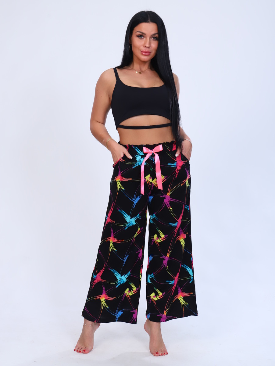 

Брюки женские New Life jersey 601К-128 черные 62 RU, 601К-128
