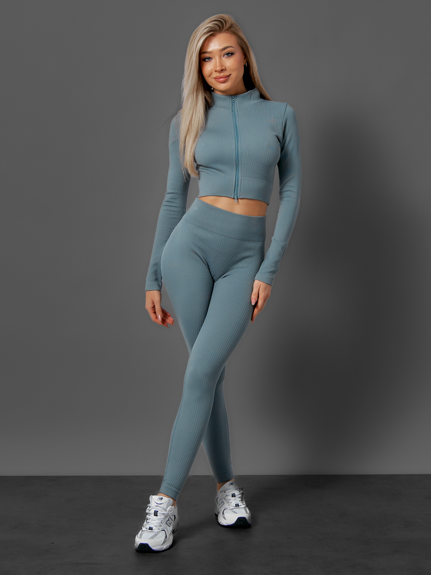 

Костюм женский NoBrand OI-20007 бирюзовый M, OI-20007