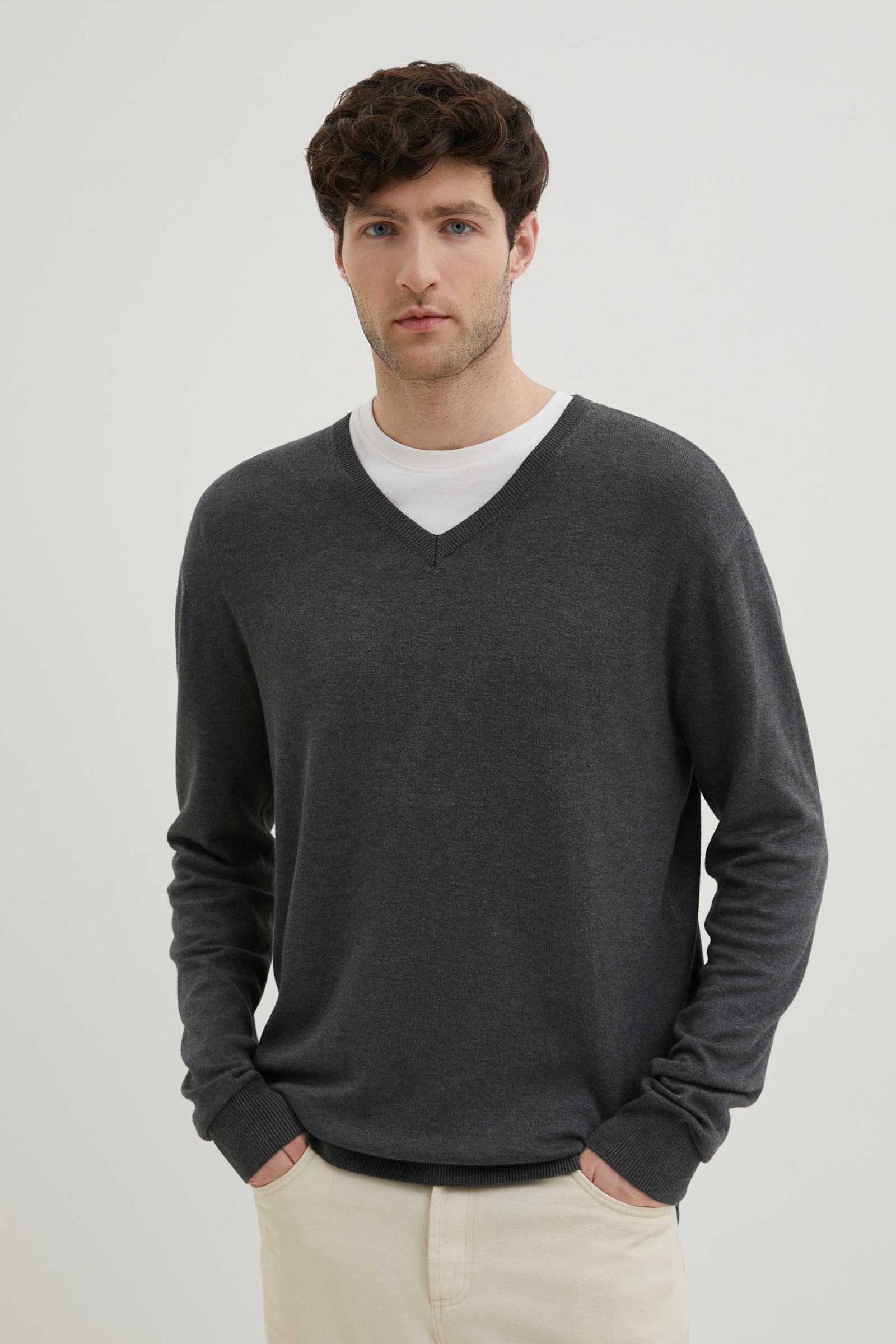 Пуловер мужской Finn Flare BAS-20125 серый L