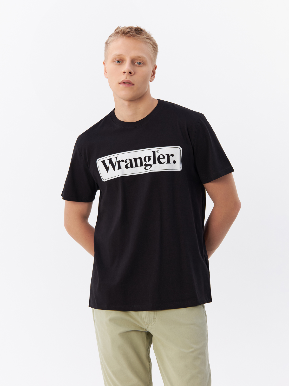 

Футболка мужская Wrangler 112341132 черная M, Черный, 112341132