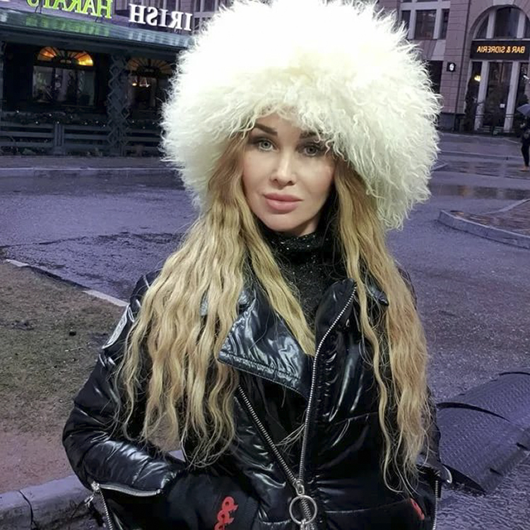 

Папаха унисекс NoBrand ОБ молочная, р.60, Белый, ОБ