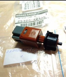 

Клипса NISSAN 253204m405