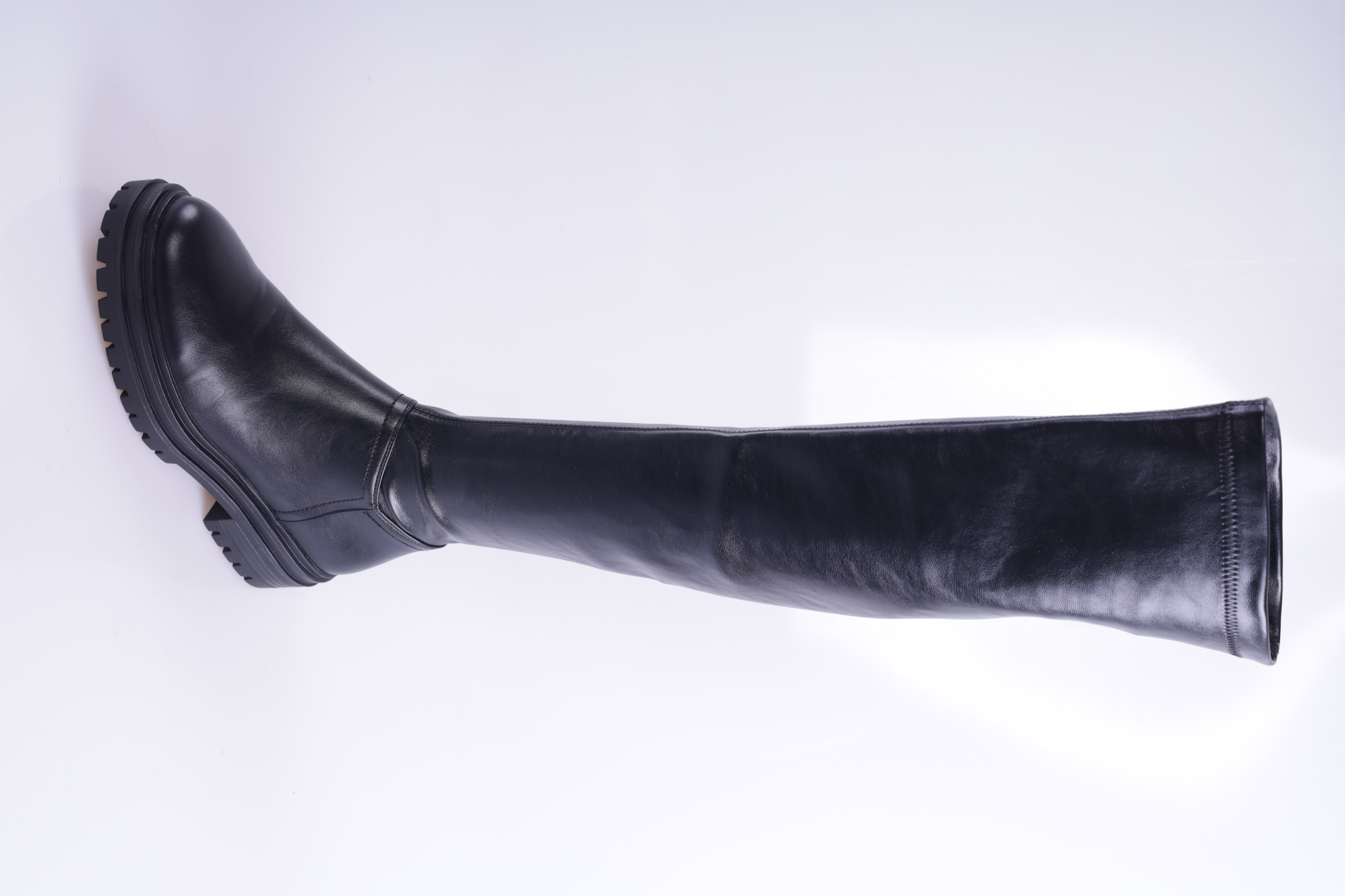 

Ботфорты женские Marco Bonne` C2847EPEL01 черные 38 RU, C2847EPEL01