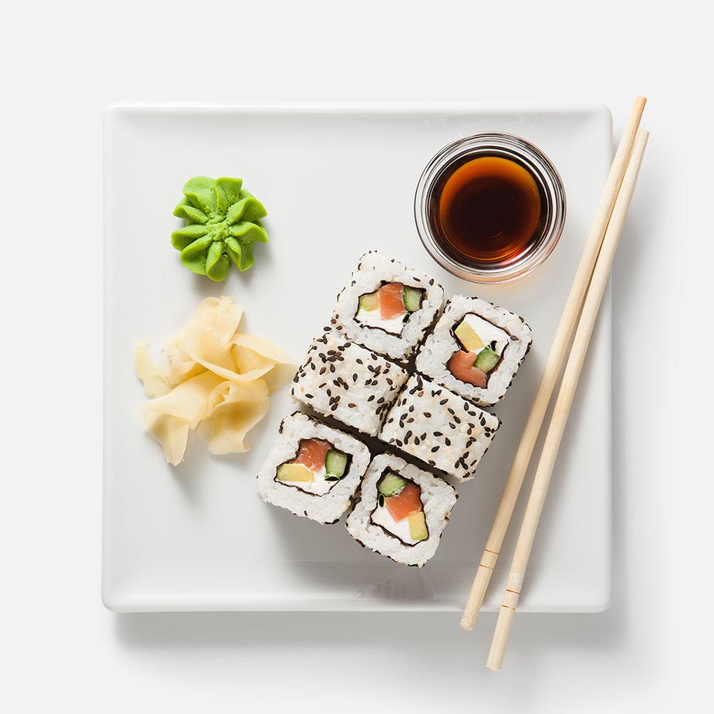 

Ролл justfood Калифорния с филе слабосолёного лосося, в кунжуте, 225 г