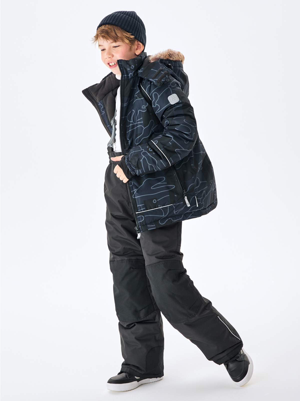 Комплект верхней одежды детский Premont WP322706 серый 104 14489₽