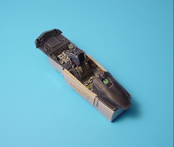 

Набор дополнений Aires 1/48 F/A-18C Hornet cockpit set 4211