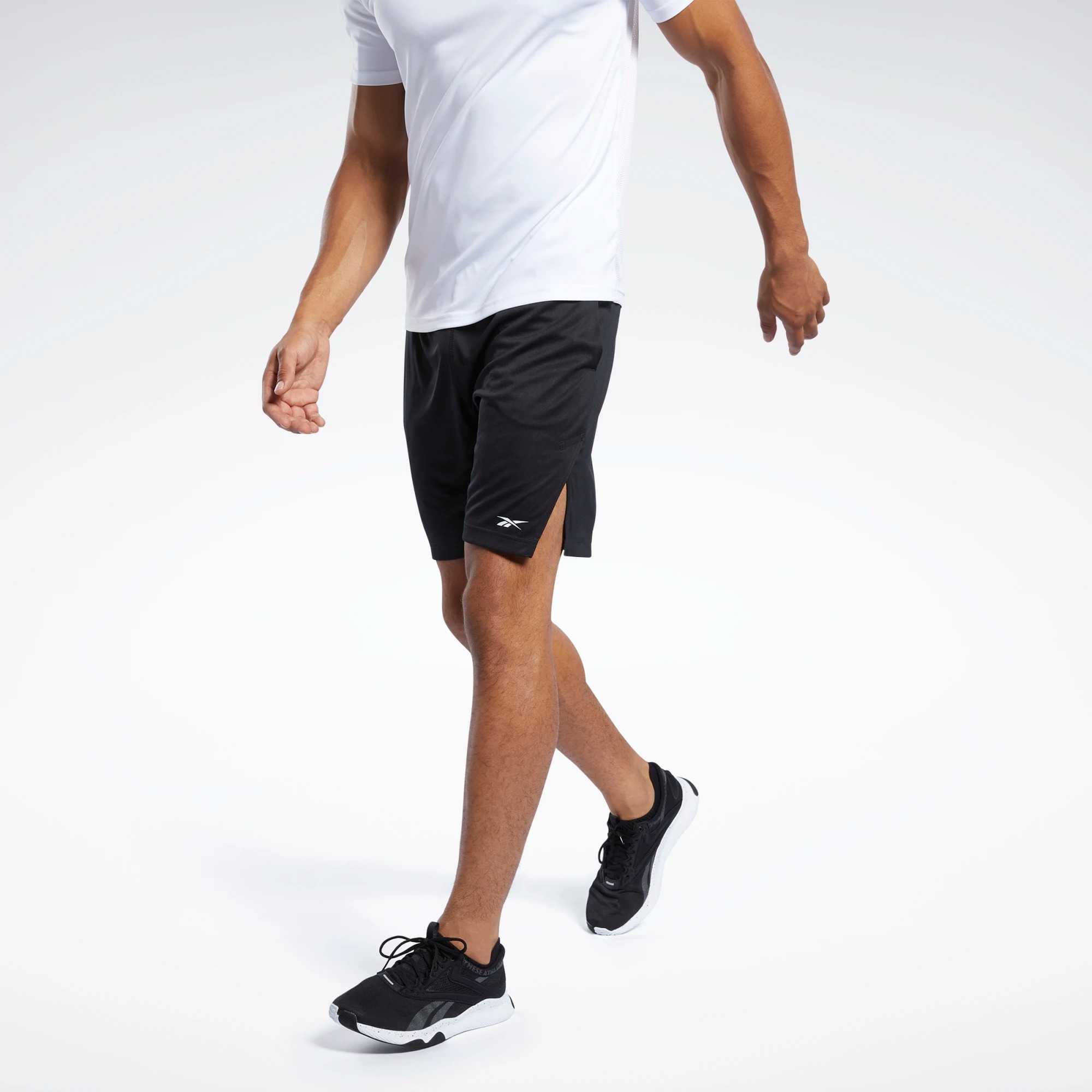 

Шорты мужские Reebok FP9186 черные M, FP9186