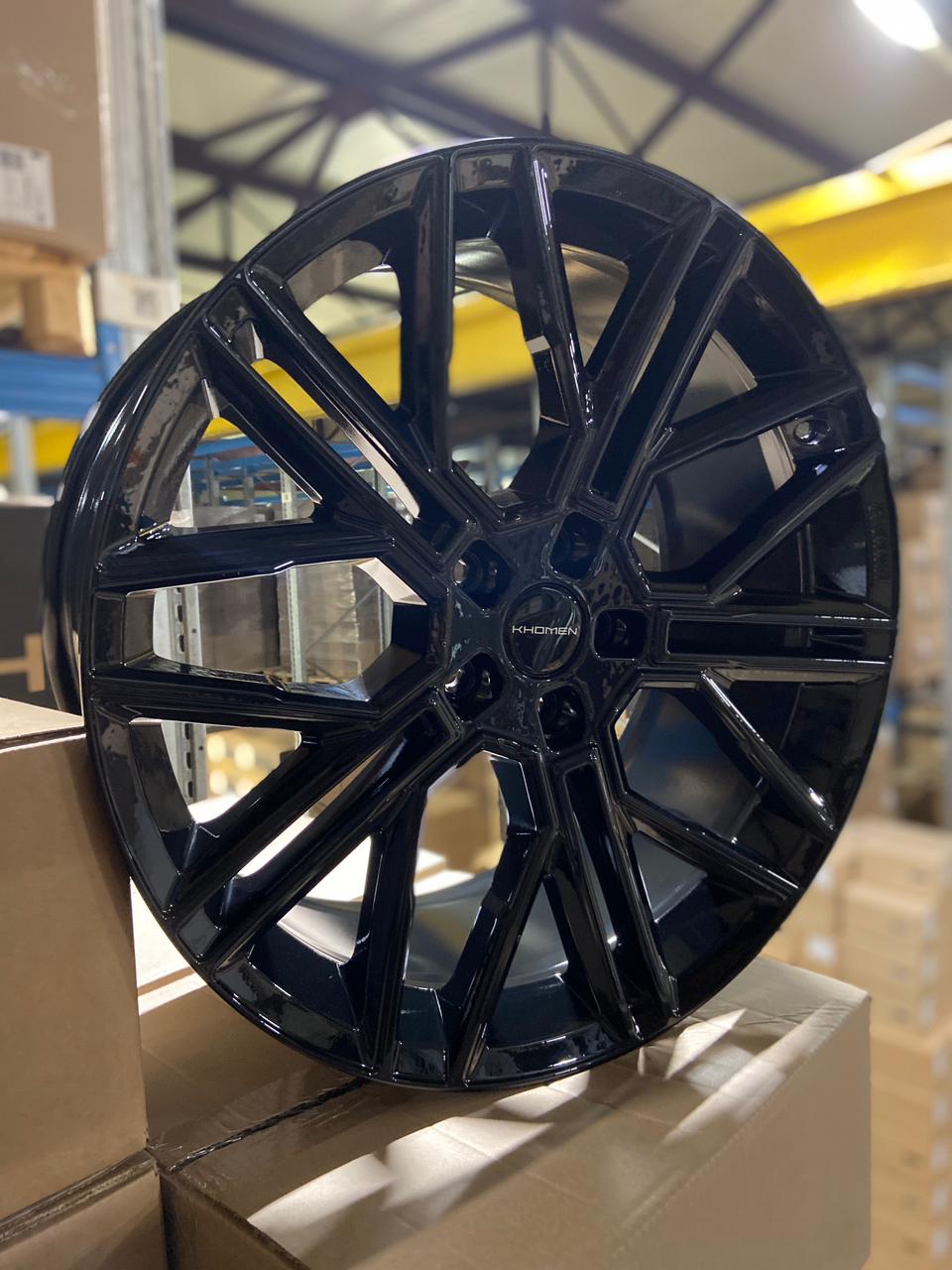 

Диск Khomen Wheels KHW2101 9,5х21 5x120 ET45,5 d62,5 BLACK, KHW2101