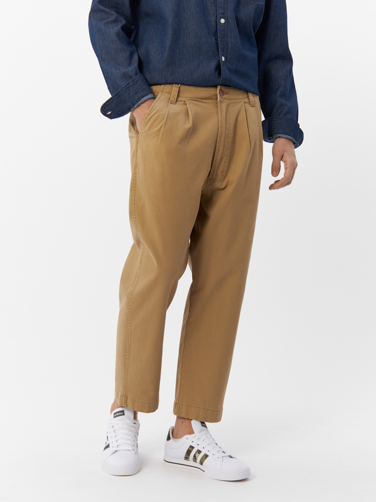 

Брюки мужские Wrangler W10MCGC10 бежевые 34/32, Бежевый, W10MCGC10