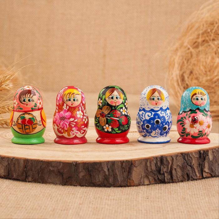 

Магнит "Матрёшка", 6х4 см, ручная роспись, микс