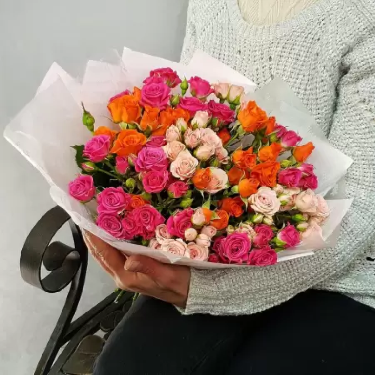 

Букет цветов, Талисман Флора, Разноцветная кустовая роза,B0035,40см