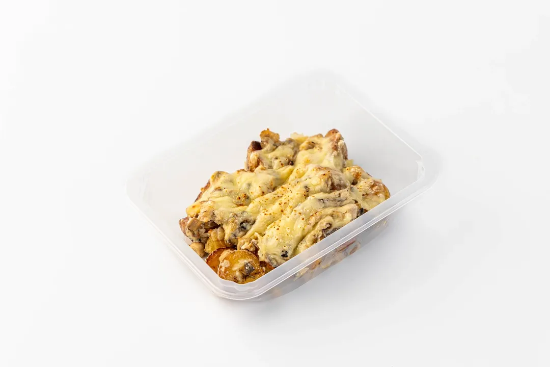

Жаркое из картофеля с грибами, курицей и сливочным соусом 340 г