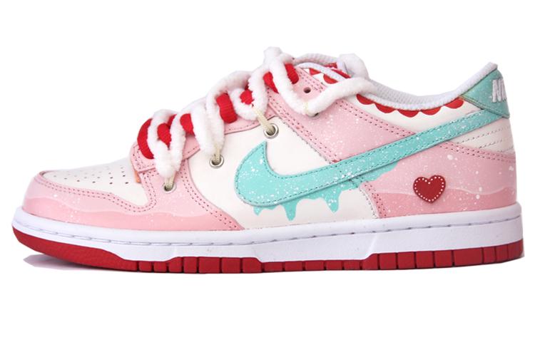 

Кеды унисекс Nike Dunk Low University Red розовые 44.5 EU, Розовый, Dunk Low University Red