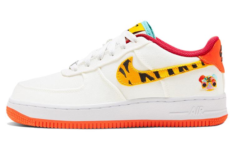 

Кеды унисекс Nike Air Force 1 LV8 Year of the Tiger CNY GS белые 36.5 EU, Белый, Air Force 1 LV8 Year of the Tiger CNY GS