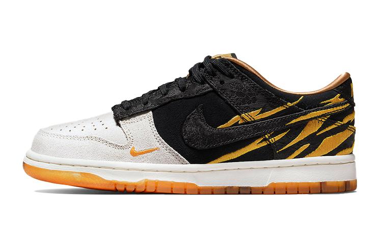 

Кеды унисекс Nike Dunk Low God of Wealth GS белые 39 EU, Белый, Dunk Low God of Wealth GS