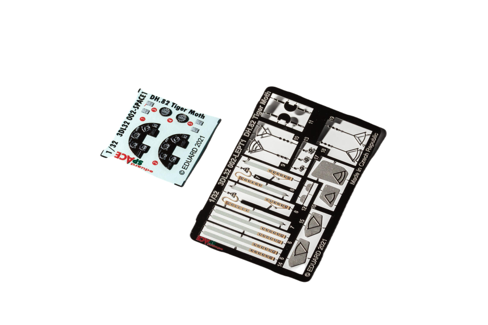 3DL32002 Eduard 1/32 Объёмная 3D декаль для DH. 82A Tiger Moth SPACE