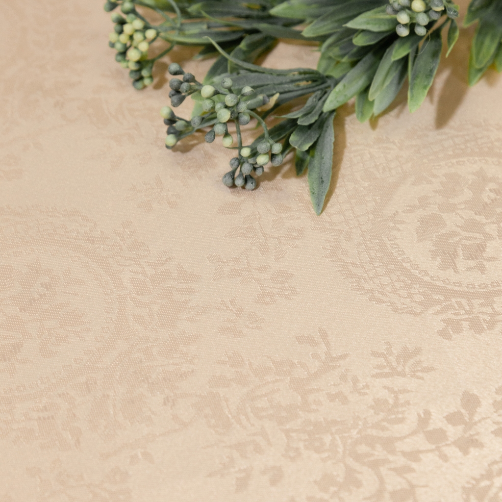 

Скатерть WELLNESS, WTd150-Сиенаx19, d150, Бежевый