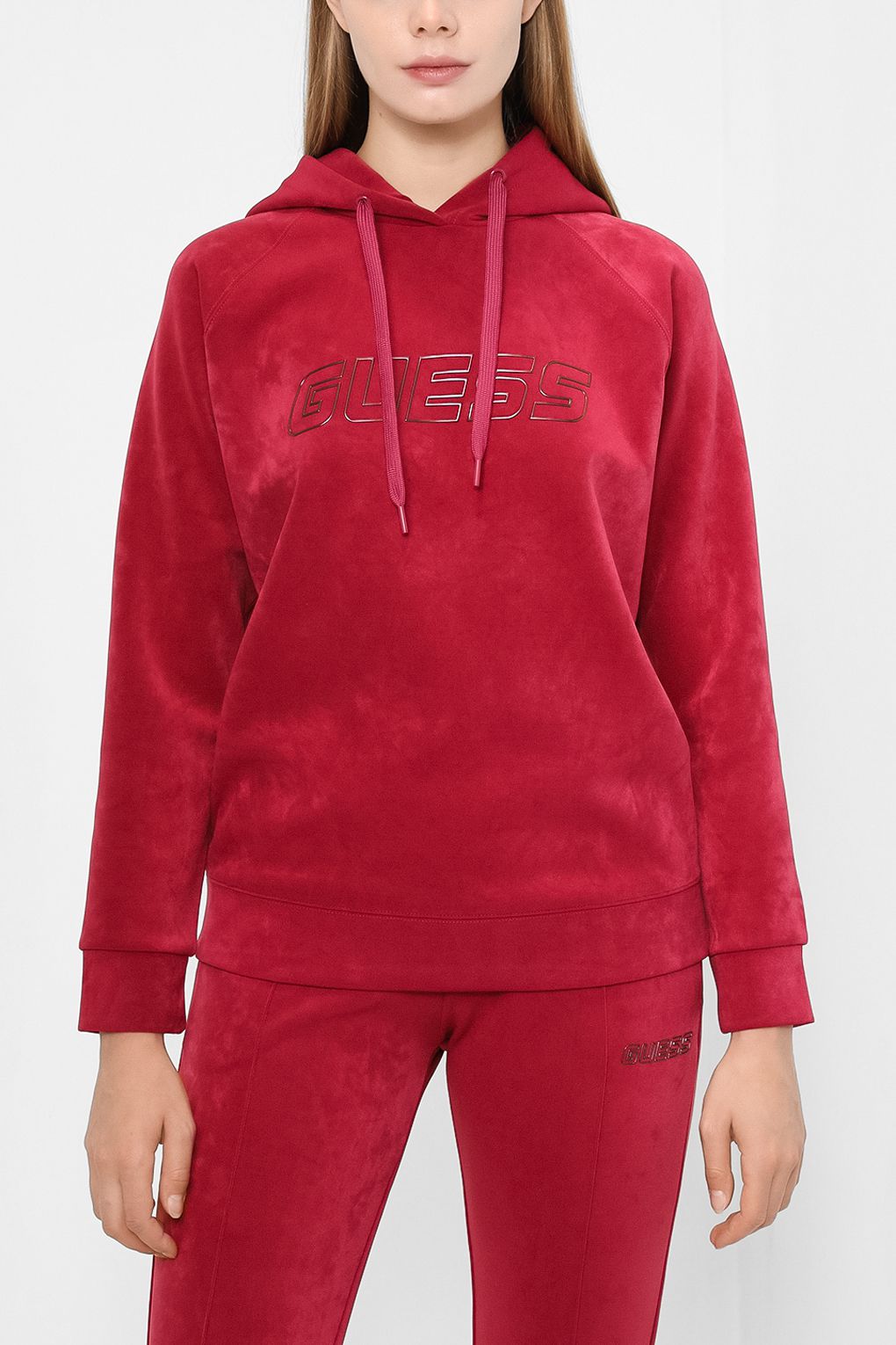 

Худи женское Guess V2BQ01 KBC00 красное L, V2BQ01 KBC00