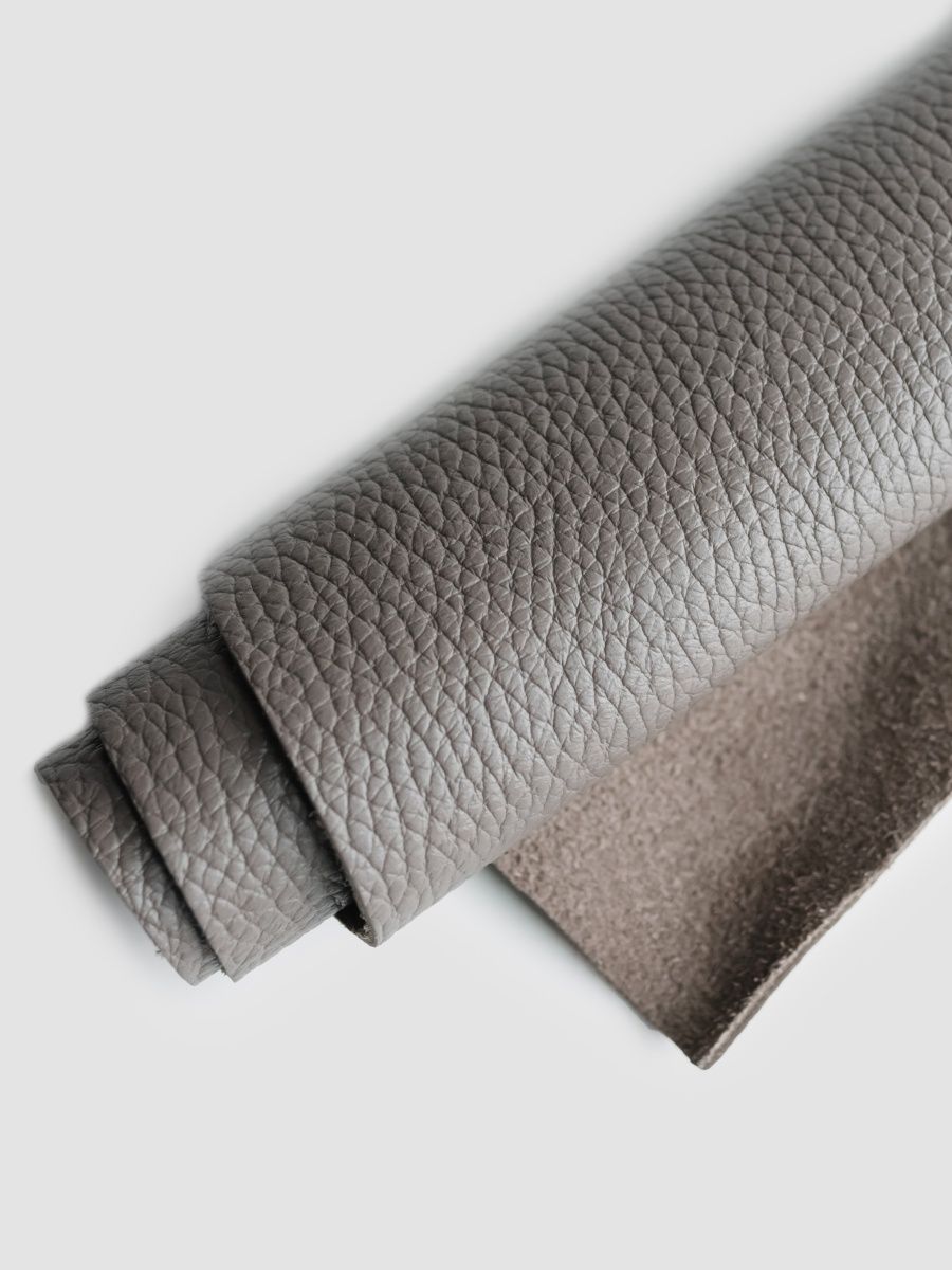 

Натуральная кожа для рукоделия, размер А1, Rich Line Accessories, ИП-КА1_Таупе, ИП-КА1