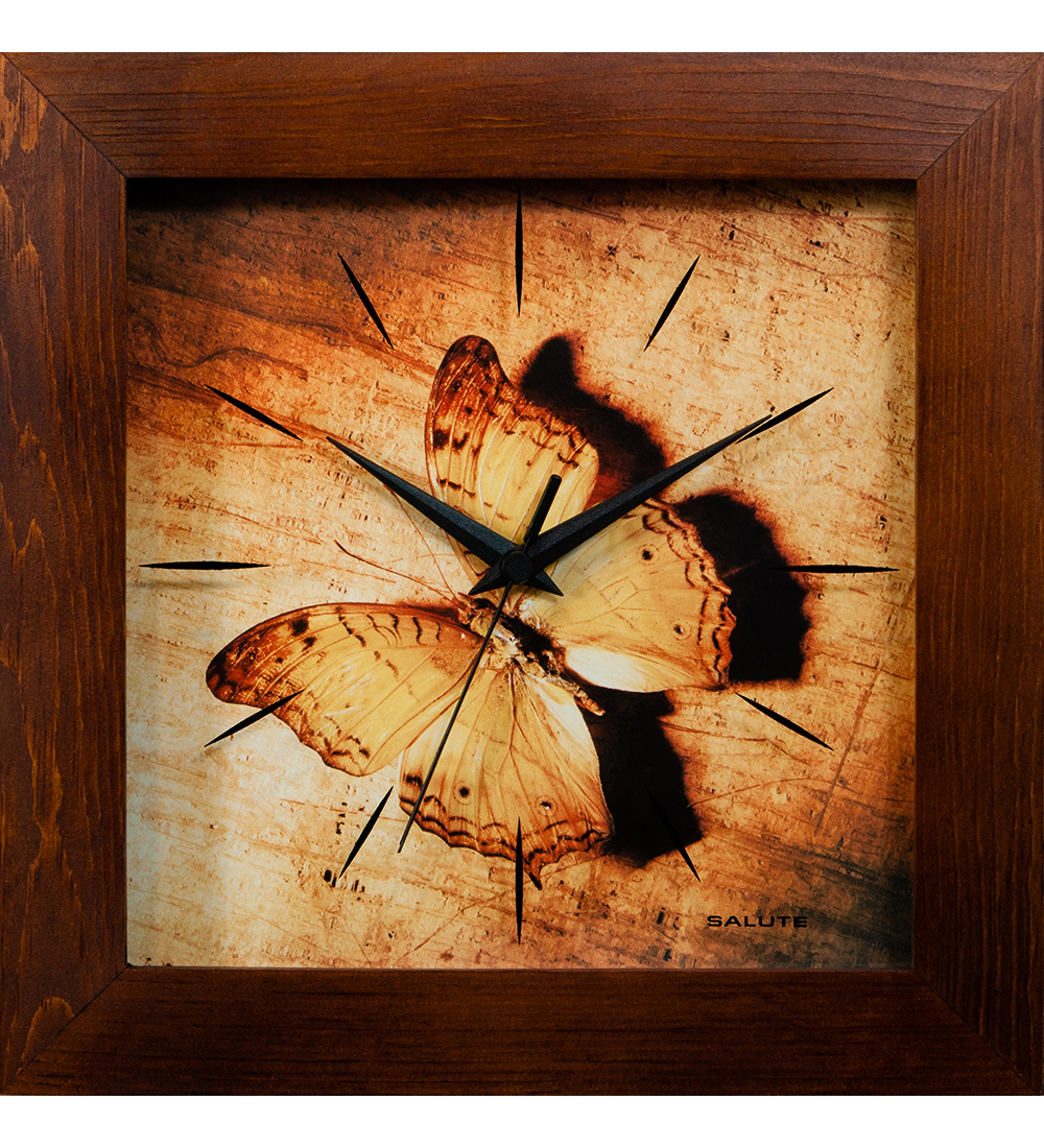 фото Часы настенные "бабочка" салют