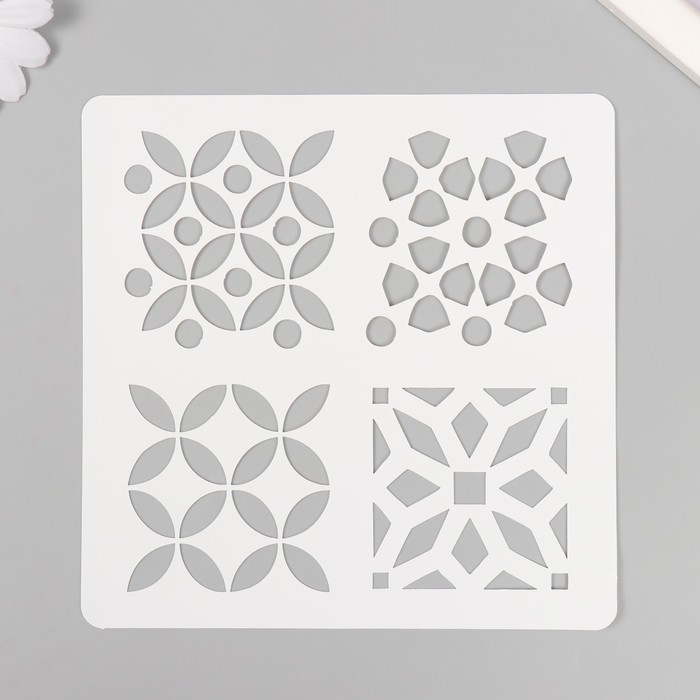 

Трафарет плитка 15х15 см, Белый