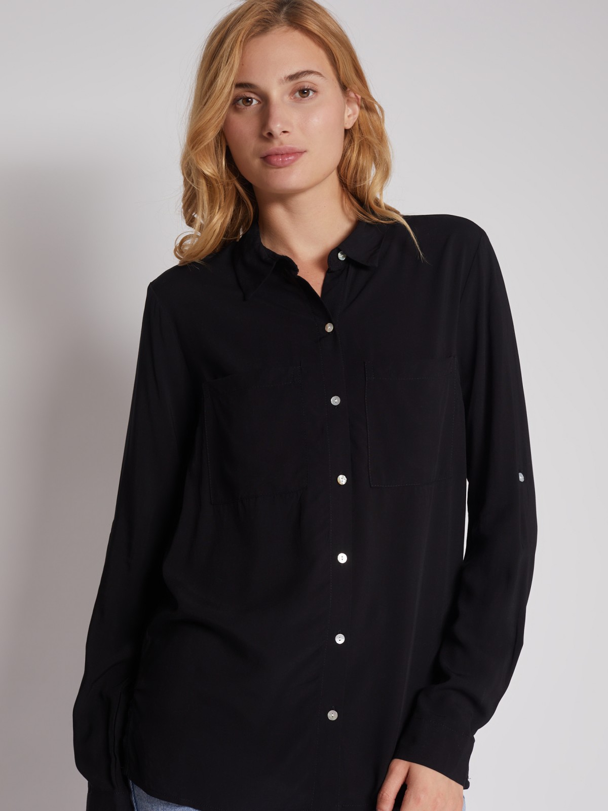 Блуза женская Zolla 022311162172 черная XS