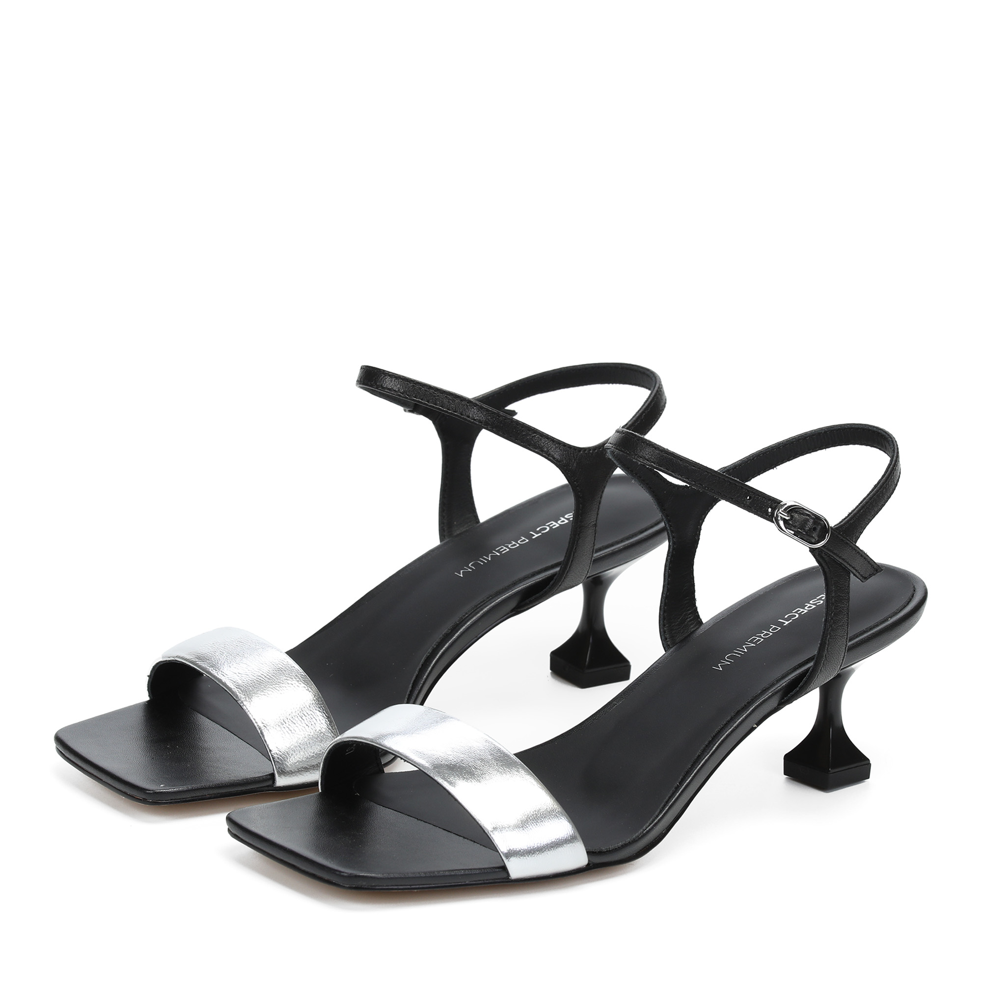 

Босоножки женские RESPECT PREMIUM VS56-179093 серебристые 39 RU, Серебристый, VS56-179093