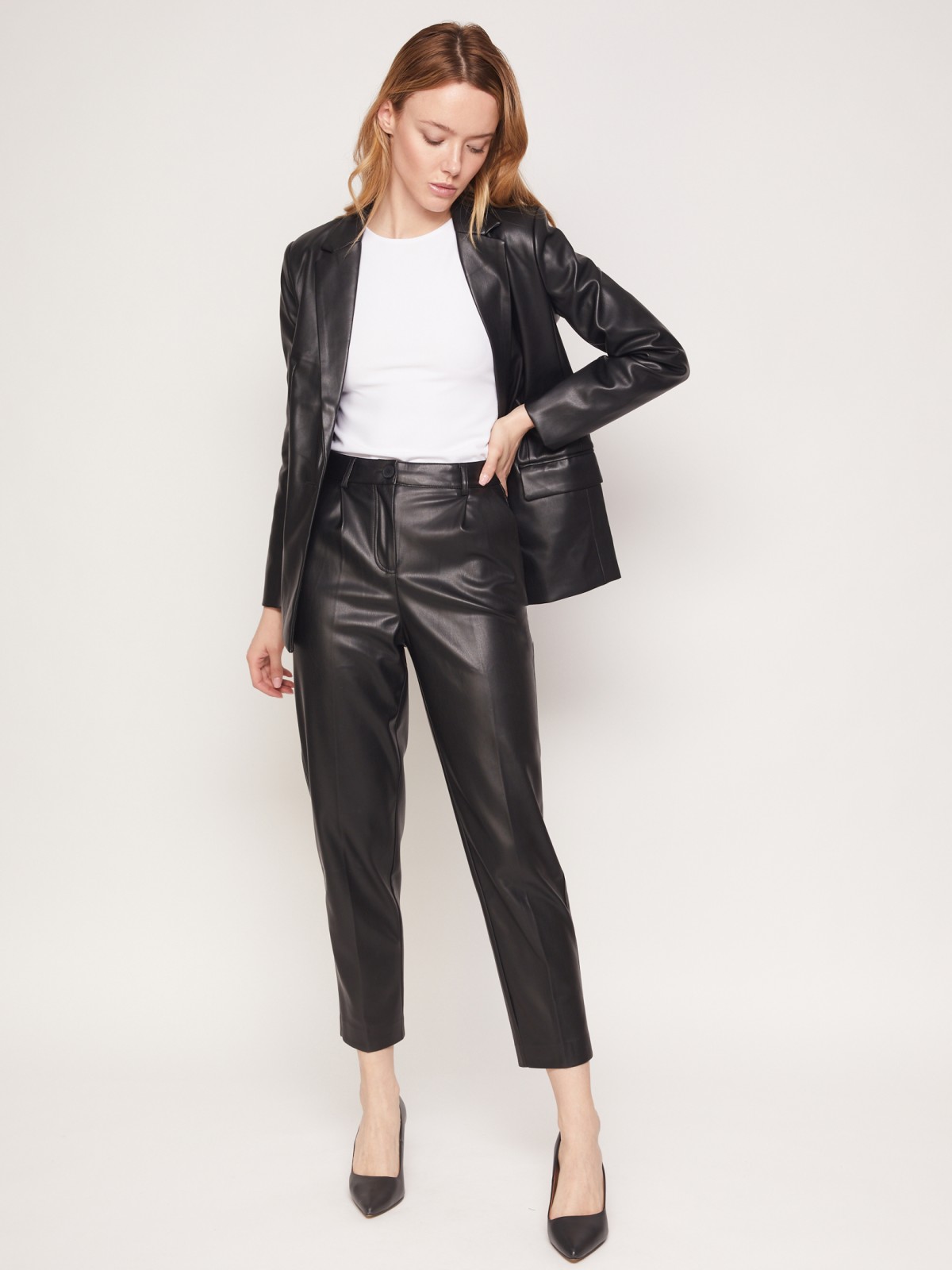 

Брюки женские Zolla z0213273531419900 черные M