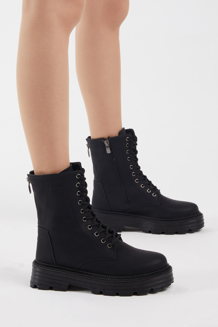 

Ботинки женские Tonny Black TBER185_307 черные 38 EU, TBER185_307