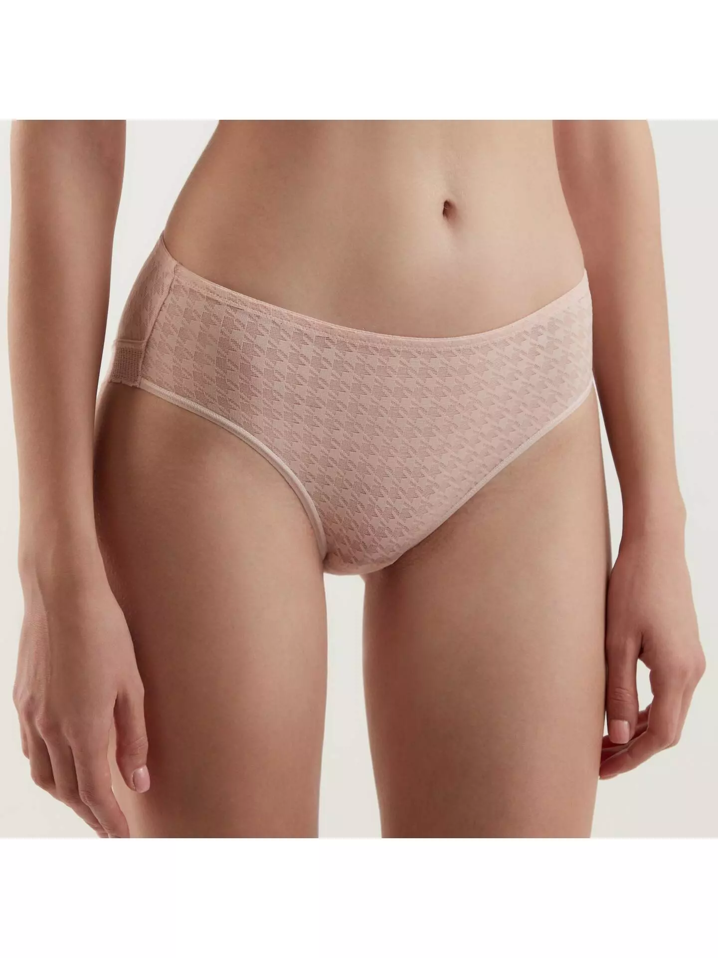 

Трусы жен. CE BODY COUTURE RP3092, р.102, камея, Розовый, BODY COUTURE RP3092